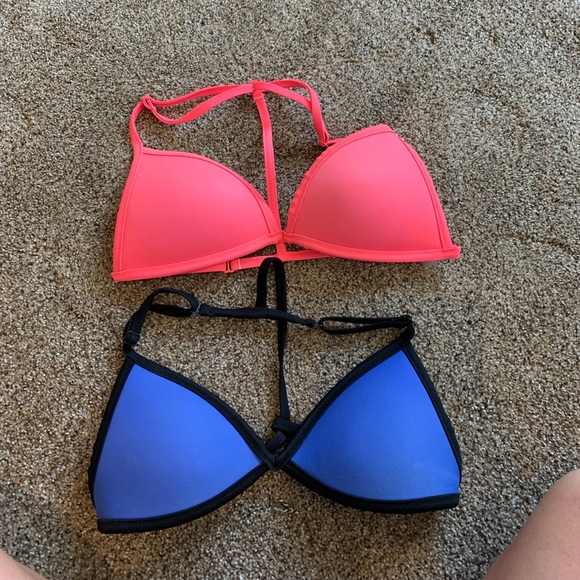 Pink swimsuits - Picture 1 of 3